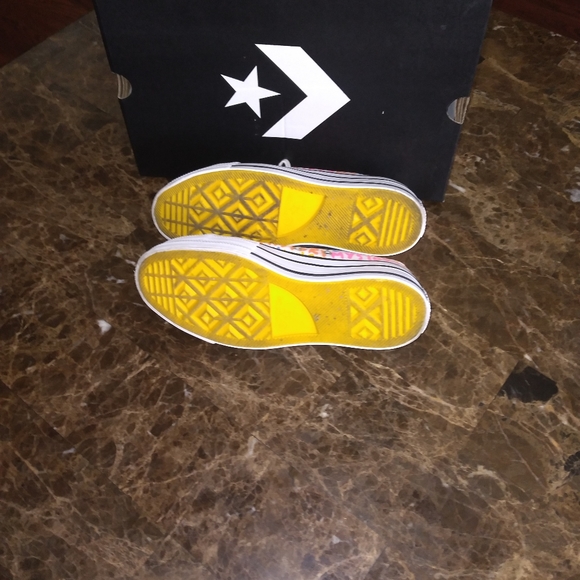 COPY - COPY - Converse size 6.5 - Picture 5 of 5